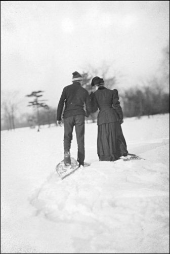SnowshoeingAdkAlm